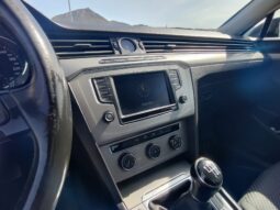 
										Volkswagen Passat 1.6 TDI Advance BMT 2015 – Particular full									
