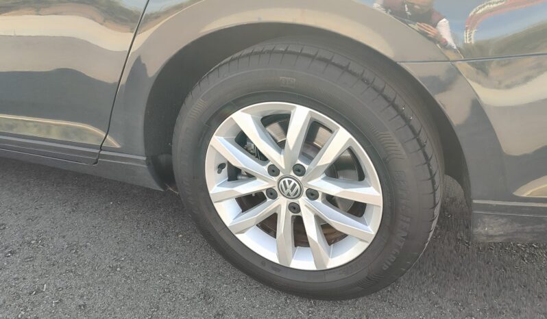 
								Volkswagen Passat 1.6 TDI Advance BMT 2015 – Particular full									