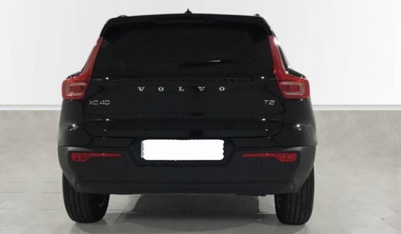 
								VOLVO XC40 1.5 T2 MOMENTUM CORE 129CV 2021 full									