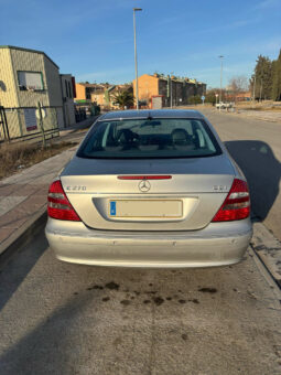 
										Mercedes-Benz Clase E E 270 CDI Automático Año 2006 full									